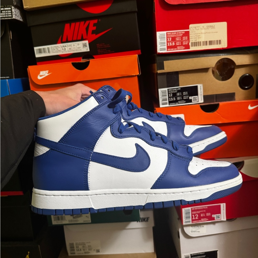 Nike Dunk High “Kentucky”